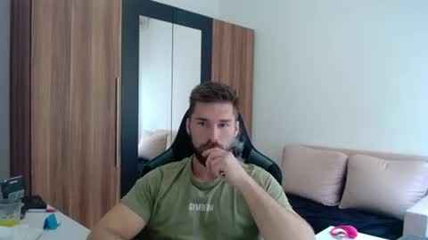 darius_94 online show from 20, 7, 2026