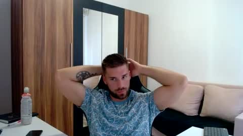 darius_94 online show from 28, 7, 2026
