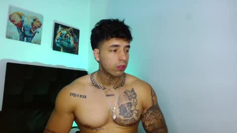 Darius Phoenix  online show from 2, 5, 2026