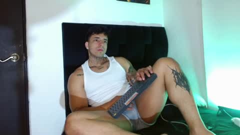 Darius Phoenix  online show from 6, 5, 2026