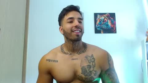 Darius Phoenix  online show from 2, 7, 2026