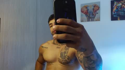 Darius Phoenix  online show from 1, 8, 2026