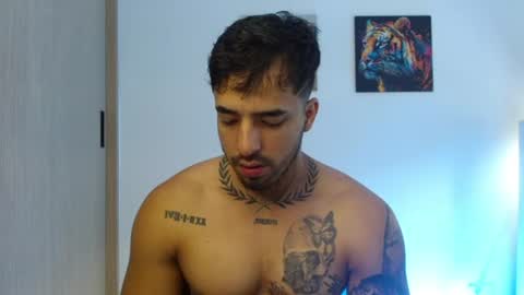Darius Phoenix  online show from 6, 8, 2026