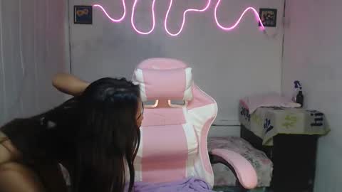 dark_angel143 online show from 24, 9, 2025