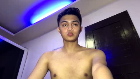 Snapshot of dark_angel69x chatting on 25, 1, 2025 Guile online show from 25, 1, 2025