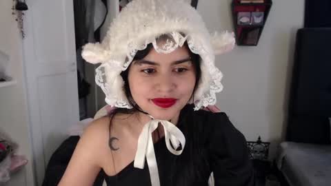 Moony online show from 24, 12, 2024