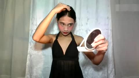 Snapshot of dark_hurohuro19 chatting on 10, 12, 2024 LIANNA online show from 10, 12, 2024