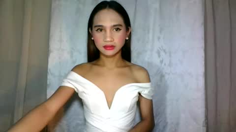 Snapshot of dark_hurohuro19 chatting on 25, 12, 2024 LIANNA online show from 25, 12, 2024