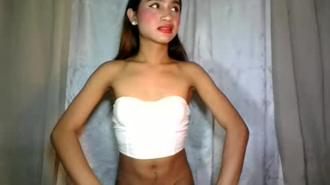Snapshot of dark_hurohuro19 chatting on 10, 1, 2025 LIANNA online show from 10, 1, 2025