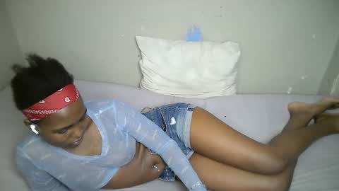 dark_lovly online show from 16, 12, 2025