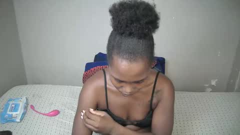 dark_lovly online show from 28, 2, 2026