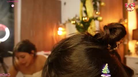 Angel Darcy  online show from 20, 12, 2025