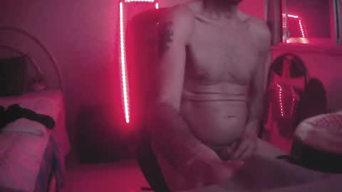 Snapshot of darkdance chatting on 16, 2, 2025 freak soul online show from 16, 2, 2025