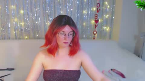 Snapshot of darkheto chatting on 21, 12, 2024 Kelly online show from 21, 12, 2024