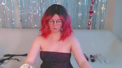 Snapshot of darkheto chatting on 9, 2, 2025 Kelly online show from 9, 2, 2025