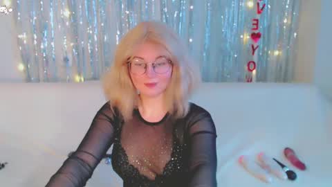 Snapshot of darkheto chatting on 6, 3, 2025 Kelly online show from 6, 3, 2025