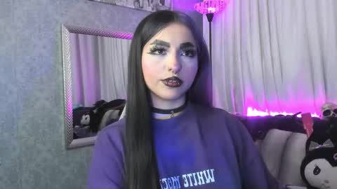 Snapshot of darki_shine_ chatting on 22, 11, 2025 cleitlin vinson online show from 22, 11, 2025