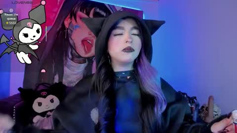 Snapshot of darki_shine_ chatting on 6, 2, 2026 cleitlin vinson online show from 6, 2, 2026