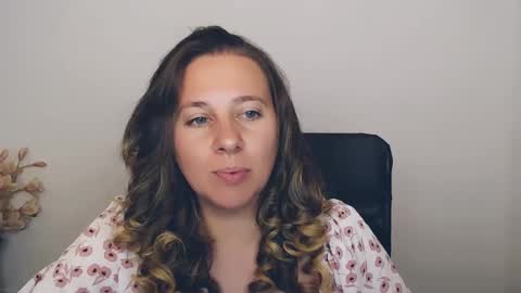 Snapshot of darklure_ chatting on 17, 9, 2025 Anna online show from 17, 9, 2025