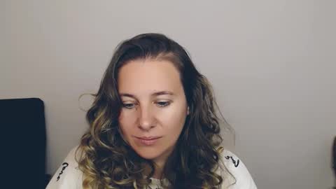 Snapshot of darklure_ chatting on 25, 9, 2025 Anna online show from 25, 9, 2025