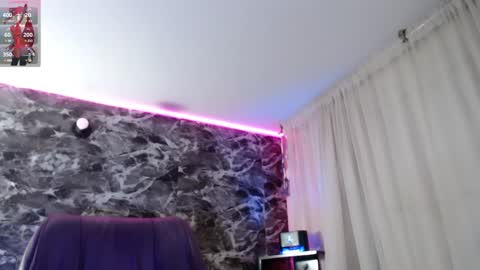 Snapshot of darkly_waxx chatting on 21, 12, 2024 New account.  Help me reach 100 thumbs up  online show from 21, 12, 2024