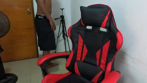 darknigthx online show from 5, 4, 2026