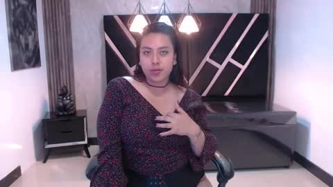 Snapshot of darknyx_ch1 chatting on 12, 11, 2025 darknyx ch1 online show from 12, 11, 2025