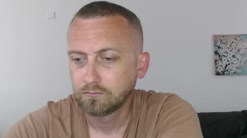 Snapshot of darksiderr13 chatting on 8, 4, 2026 Tony online show from 8, 4, 2026