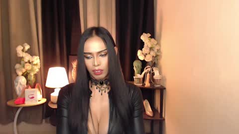 HAPPY BIRTHDAY MISTRESS MADRIANA online show from 3, 2, 2025