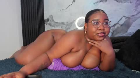  Darnell Queen online show from 21, 11, 2025