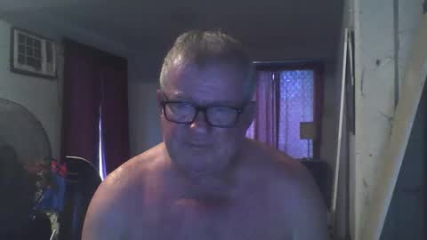 Snapshot of darwincock chatting on 24, 12, 2024 darwincock online show from 24, 12, 2024