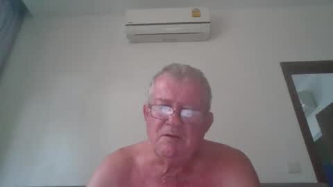 Snapshot of darwincock chatting on 20, 3, 2026 darwincock online show from 20, 3, 2026