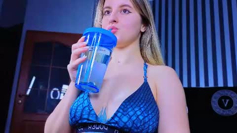 daryana_gray online show from 14, 7, 2026