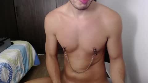 Snapshot of dave02_ chatting on 12, 1, 2025 David online show from 12, 1, 2025