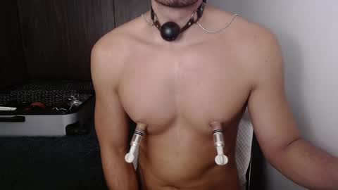 Snapshot of dave02_ chatting on 26, 2, 2025 David online show from 26, 2, 2025