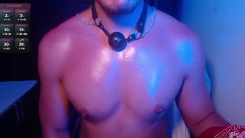 Snapshot of dave02_ chatting on 18, 9, 2025 David online show from 18, 9, 2025