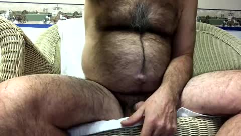 Snapshot of dave1964m chatting on 4, 12, 2025 dave1964m online show from 4, 12, 2025