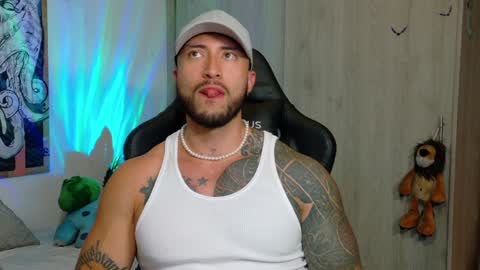 DAVE MAX online show from 8, 2, 2025