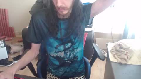dave online show from 25, 6, 2026