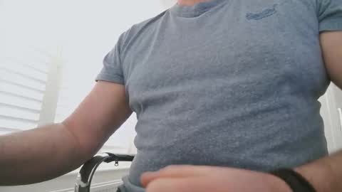 davesu12345 online show from 16, 3, 2026