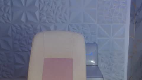 Snapshot of davexxx_ chatting on 19, 6, 2026 Dave online show from 19, 6, 2026