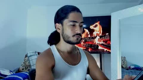Hey im David that loves to explore and speak their fantasies. Very open talktative and nice. Feel free to chat with me online show from 7, 1, 2026
