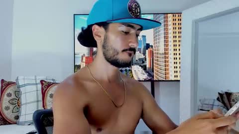 Hey im David that loves to explore and speak their fantasies. Very open talktative and nice. Feel free to chat with me online show from 18, 1, 2026