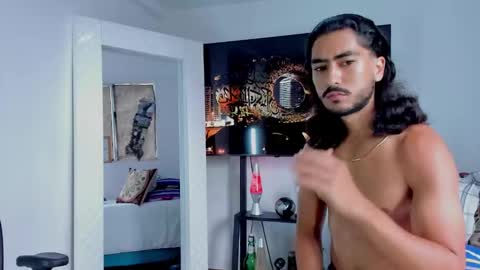 Hey im David that loves to explore and speak their fantasies. Very open talktative and nice. Feel free to chat with me online show from 22, 2, 2026
