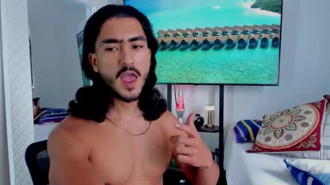 Hey im David that loves to explore and speak their fantasies. Very open talktative and nice. Feel free to chat with me online show from 3, 3, 2026
