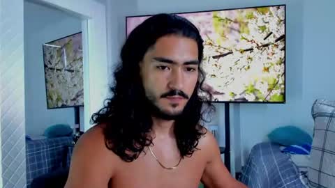 Hey im David that loves to explore and speak their fantasies. Very open talktative and nice. Feel free to chat with me online show from 28, 6, 2026