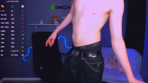 Snapshot of david_lovee chatting on 9, 3, 2025 David online show from 9, 3, 2025