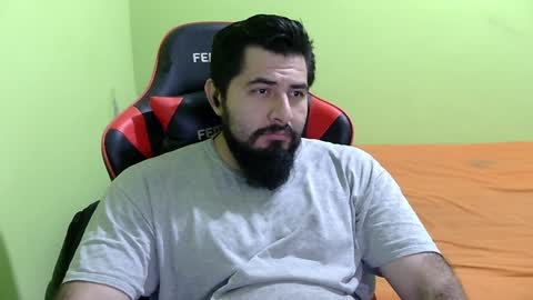 Snapshot of daviddelz chatting on 11, 12, 2024 David online show from 11, 12, 2024