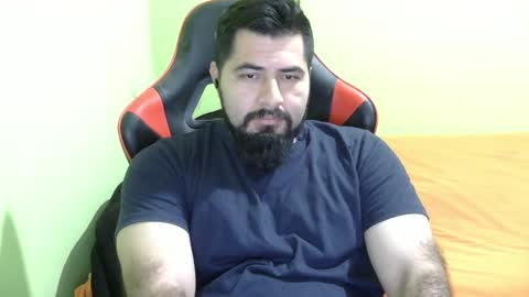 Snapshot of daviddelz chatting on 20, 12, 2024 David online show from 20, 12, 2024