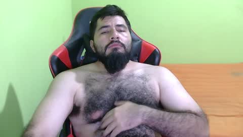 Snapshot of daviddelz chatting on 5, 2, 2025 David online show from 5, 2, 2025